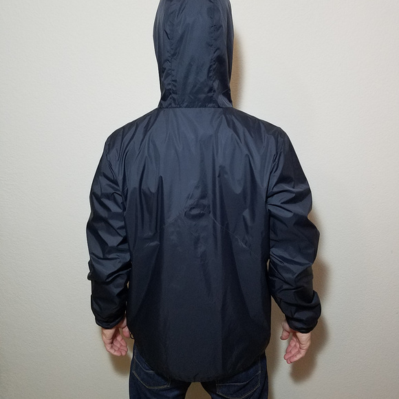 QUIKSILVER BLACK HOODED WINDBREAKER JACKET LARGE - Picture 6 of 7